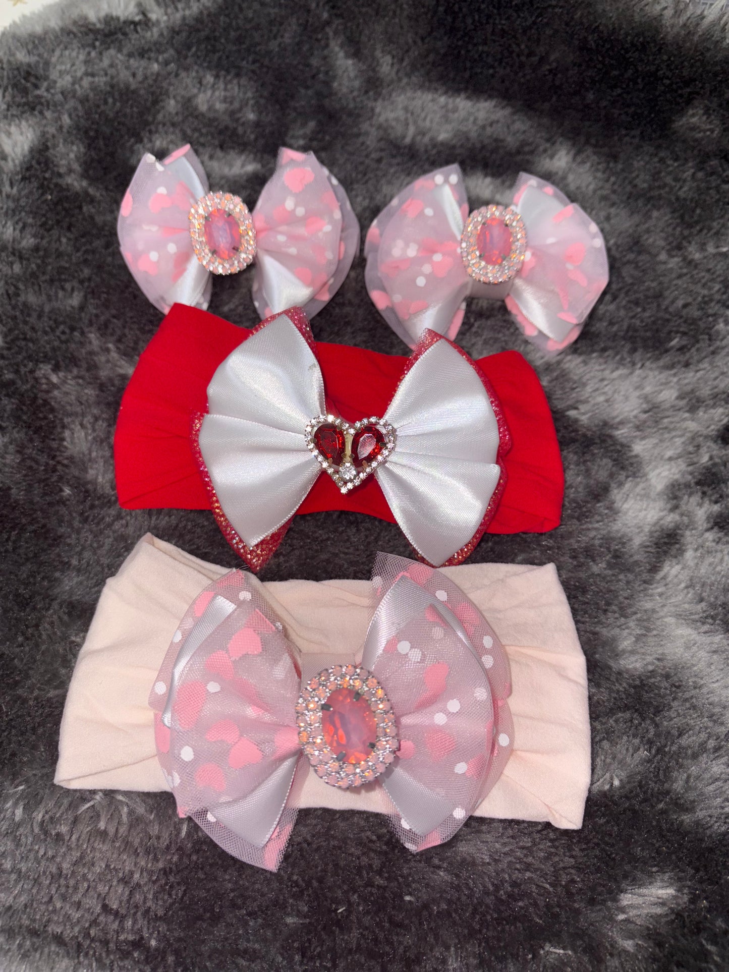 Valentines mystery bow