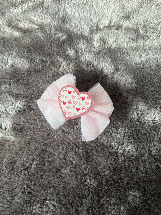 pink heart clip