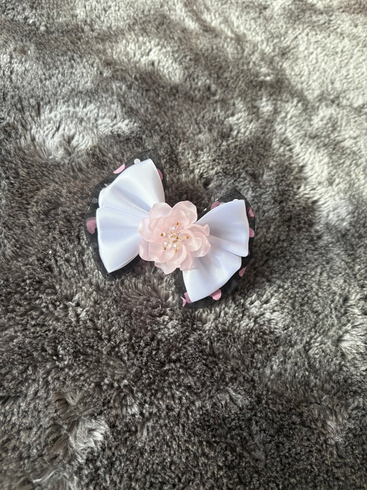 flower clip