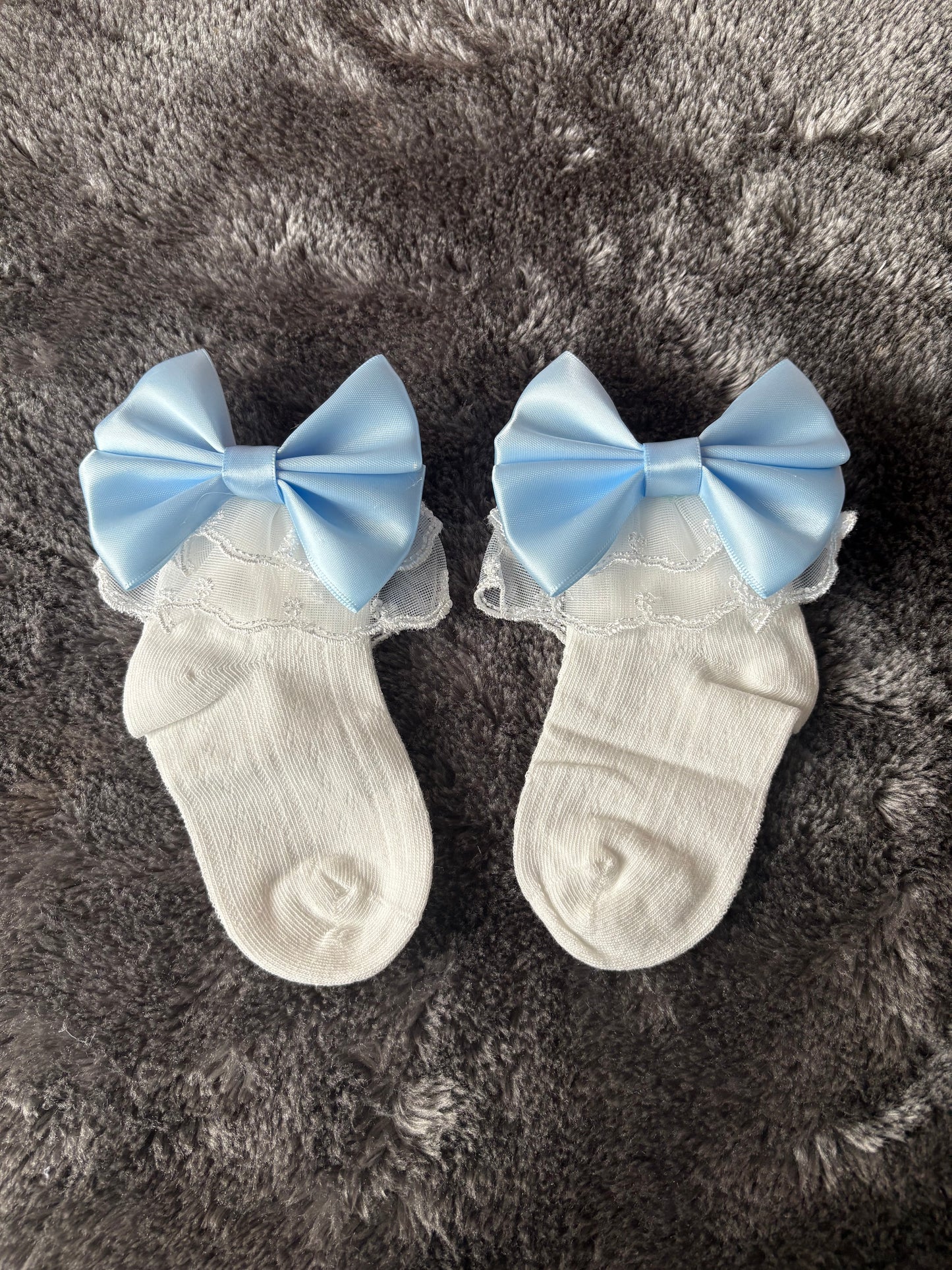 blue socks 2-3y